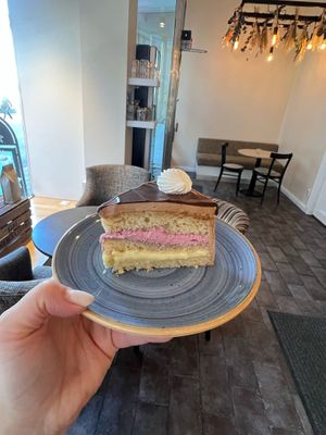   at Petra's Cake in Linkoping