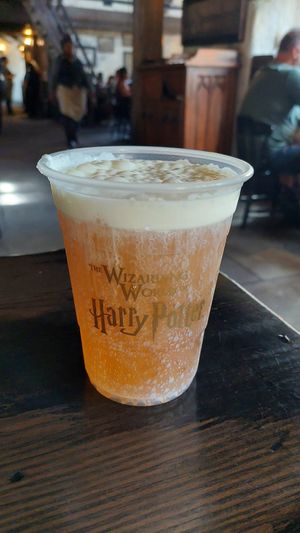 Butterbeer Non-Dairy at Universal Studios - Three Broomsticks in Orlando