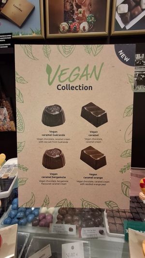  at Leonidas Pralines in Thessaloniki