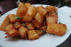 Home fries at Doobie's Vegan Bar in Haifa