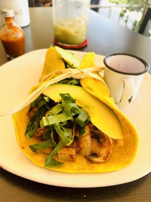 Sourdough tortilla (avocado, beans, potato, mushrooms, vegan chorizo)  at Casa del Café in Huatulco