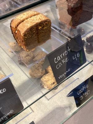  at DOSIS Extra Shot  in Madrid