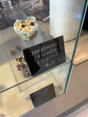  at DOSIS Extra Shot  in Madrid