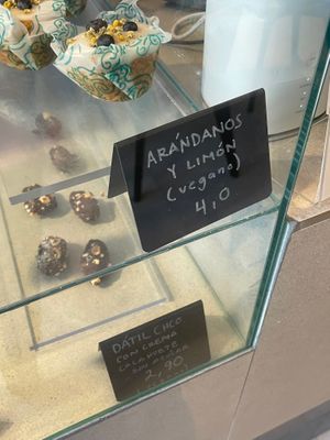  at DOSIS Extra Shot  in Madrid