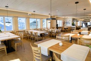 Restaurant of Alphotel Biel-Kinzig at Alphotel Biel-Kinzig in Buerglen