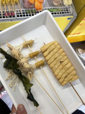 Kombu seaweed, tofu skins, tofu and enoki mushrooms   at Kua Food Fried Skewers - 夸父炸串 in Milan