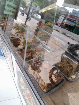 Com chay selection at Thiện Đạo in Ho Chi Minh City