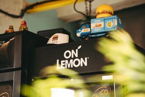  at Retro Burger in Tallinn