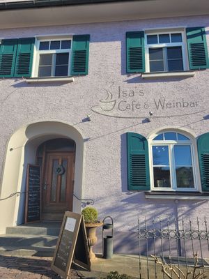  at Isa's Café in Wertingen