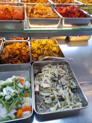 Com chay selection at Thanh Lương in Ho Chi Minh City