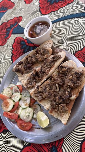 Breakfast  at Good Vibes Eco Lodges in Kafuta