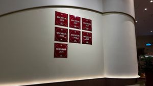 By the entrance..  at Soodle - 蔬稻·素菜 in Guangzhou