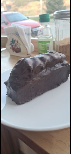 vegan snickers at Veggies Patagónicos in El Calafate