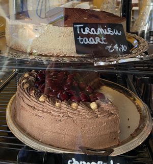 Tiramisu pie (nice) and hazelnut choco pie (allright)  at KLUTS in Utrecht