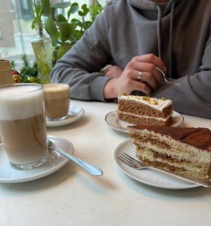 Latte, tiramisu and carrot cake  at KLUTS in Utrecht