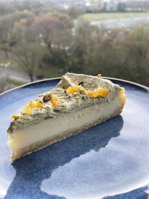 Pistachio orange cheesecake   at KLUTS in Utrecht