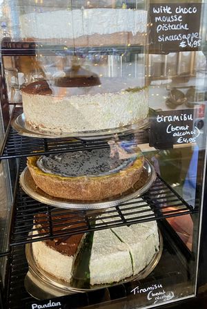 Pie offering Friday 29 Nov 2024  at KLUTS in Utrecht