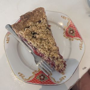 Crumble cake  at KLUTS in Utrecht