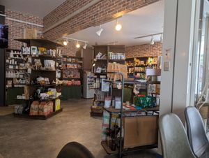 The shop layout (great to stock up on vegan protein bars or snacks if on a long road trip like we were!) at Additive-free rice 88 - 無添加ごはん88 in Abashiri