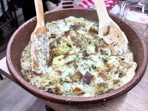 Vegan truffade at Au Buron in Toulouse