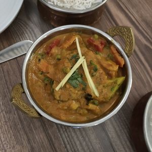 Sabzi curry at Dawat Indisches Restaurant   in Cologne