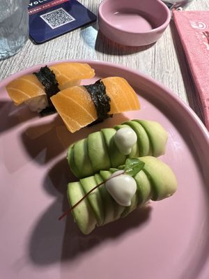 Nigiri with avocado and fake salmonn  at Raito Fantastic Fusion in Milan