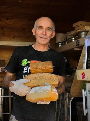  at La Boulangerie itinérante in Saint-hilaire-de-la-cote