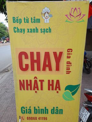 Sign outside at CHAY GIA ĐÌNH NHẬT HẠ in Ho Chi Minh City