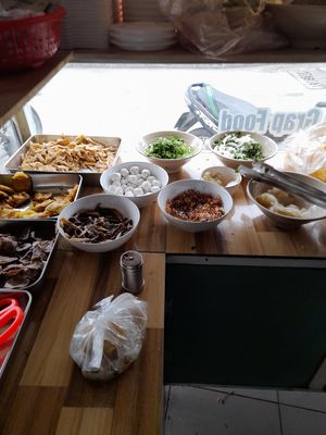Ingredients for the various vegan noodle soups at Hủ Tiếu Chay Âu Lạc Q7 in Ho Chi Minh City