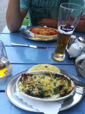 Vegane Lasagne, Spinat und "Hack" at Kaspar Hauser in Ansbach