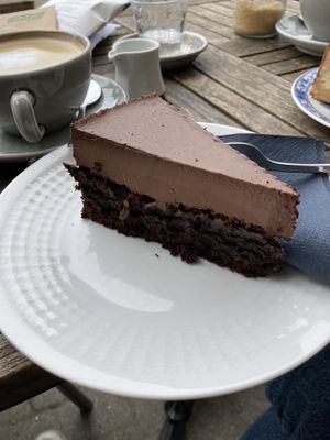 Chocolate cake  at Zweite Heimat Dangast in Varel