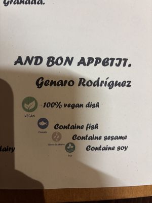 First page of menu explaining the labels   at Mi Méjico in Granada