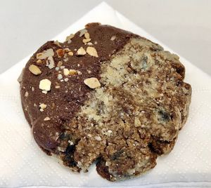 Vegan cookie  at Poke & Co - BCT in Dubai