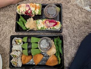 vegan roll and vegan sushi at Ramen Kafé in Umea