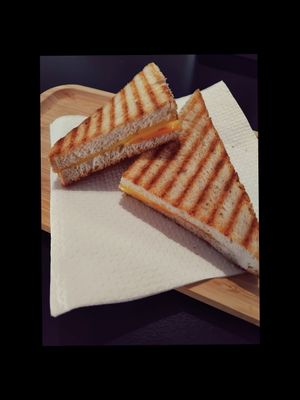  at Da Vinci Cowork Cafè  in Alvor