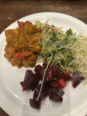 Cauliflower curry, beet salad, vermicelli noodles   at Resto Vego in Montreal