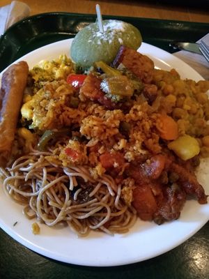 Build your own plate at Resto Vego in Montreal