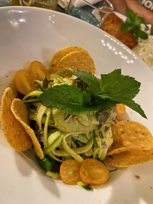 Tagliatelle di zucchine, gallette, pesto di pistacchio e datterini. at MINT Cucina Fresca in Polignano A Mare