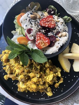 Scrambled tofu… 🔝   at MINT Cucina Fresca in Polignano A Mare