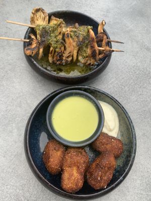 Mushroom skewers and croquettes   at Oben in Vienna