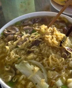 Mushroom Noodle Soup at Huong Sen in Dong Ha