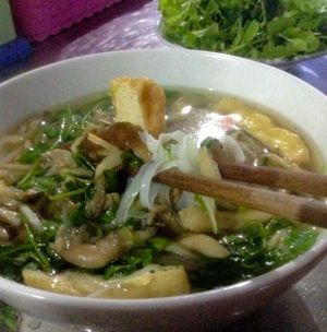 Tofu-Noodle Soup for breakfast at Huong Sen in Dong Ha