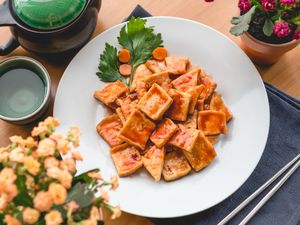 tofu au tomate at Toutofu in Paris