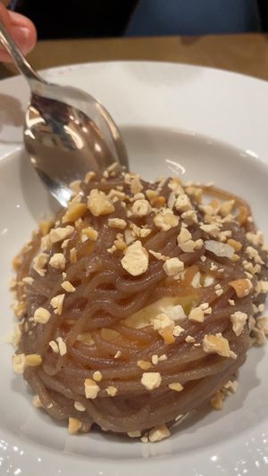  at Maora Restaurant - Batignolles in Paris