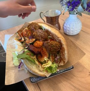 Falafelsandwich  at Canos Gemüse Kebap in Groebenzell