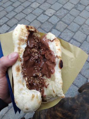 Dark cream (vegane Nutella) at Bolle Pizza Sandwiches – Ottensen in Hamburg