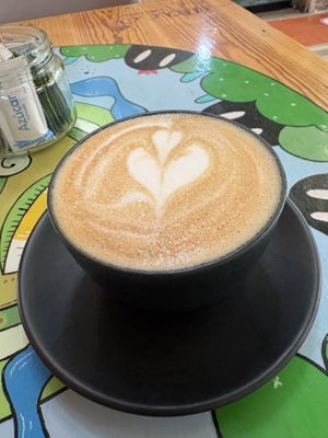 Latte con leche de coco  at Maco Cafe in Queretaro