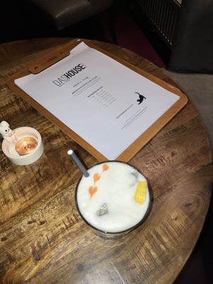 amaretto sour (they use aquafaba instead of eggwhites)   at DAS HOUSE Café & Bar in Vienna