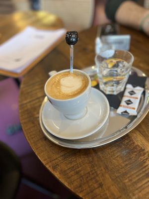   at DAS HOUSE Café & Bar in Vienna