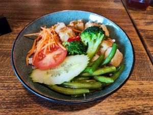 Tofu bowl at Papa Oro's in Bremgarten